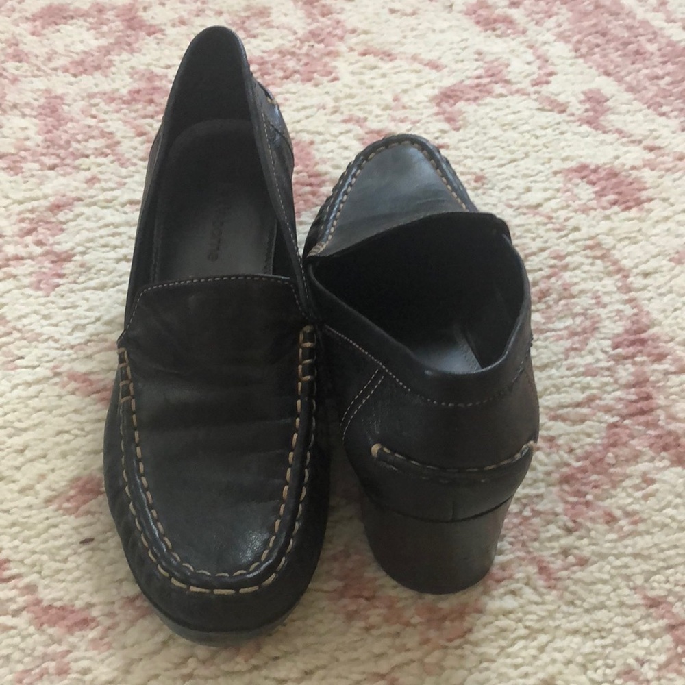 Liz Claiborne heeled loafer